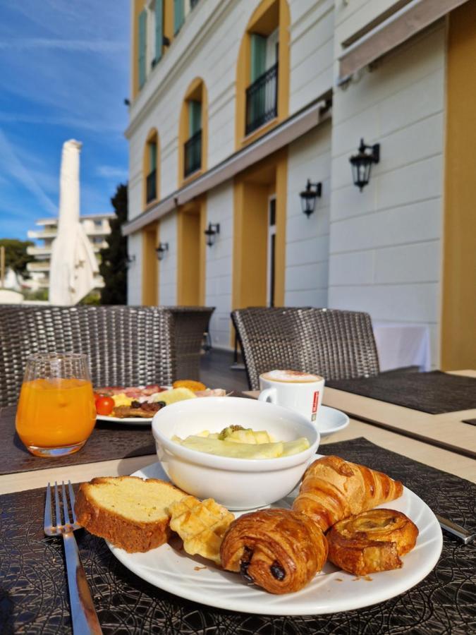 Le Saint Paul Hotel 3*